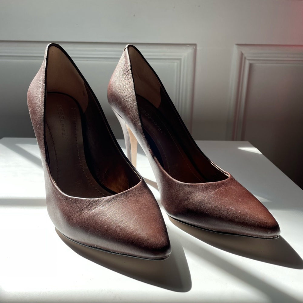 BCBGeneration Brown Heels